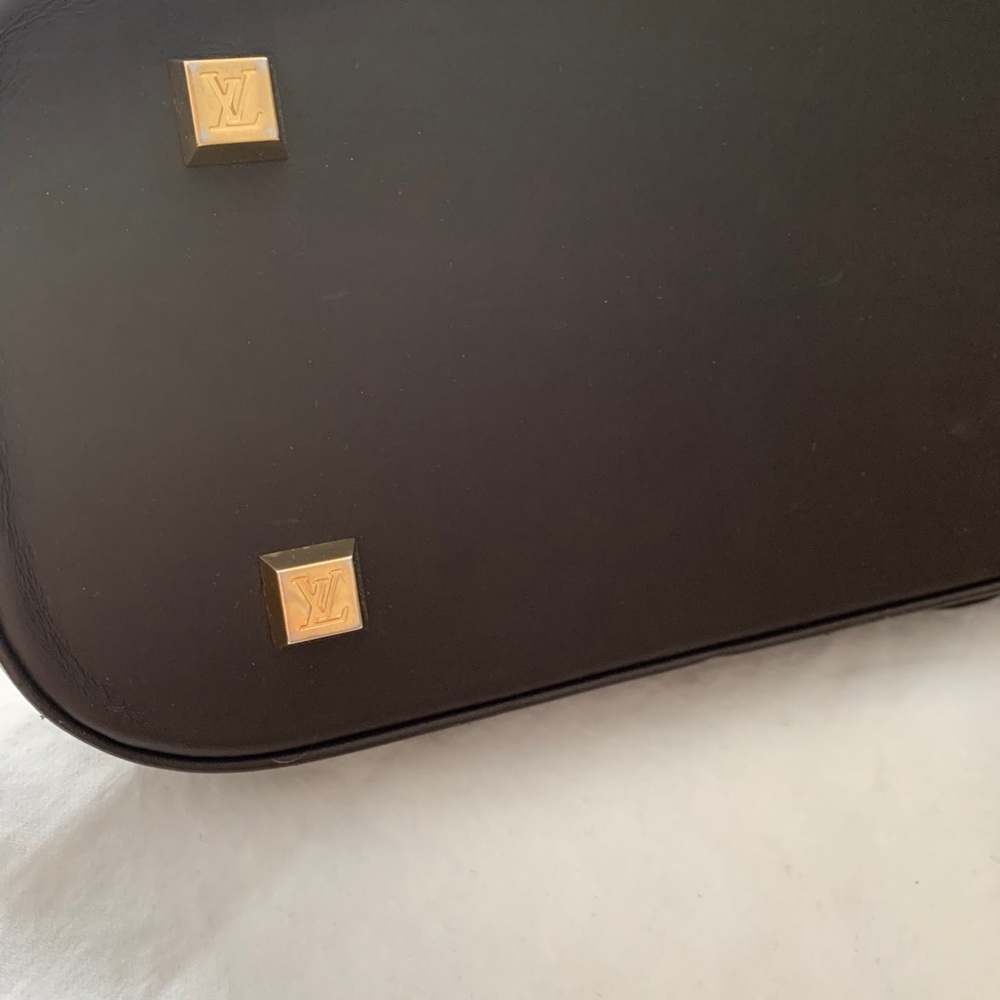 LOUIS VUITTON Monogram Canvas Horizontal Alma Bag - Picture 12 of 16